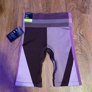 Nike icon clash training bike shorts